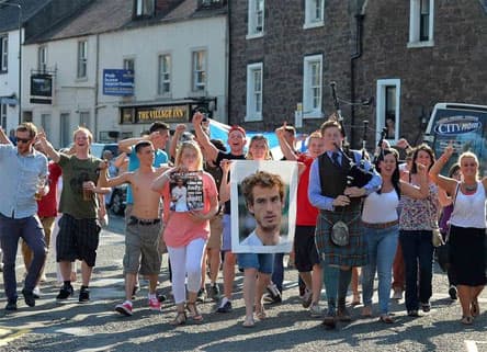 Anh vỡ òa trong chiến thắng lịch sử của Andy Murray