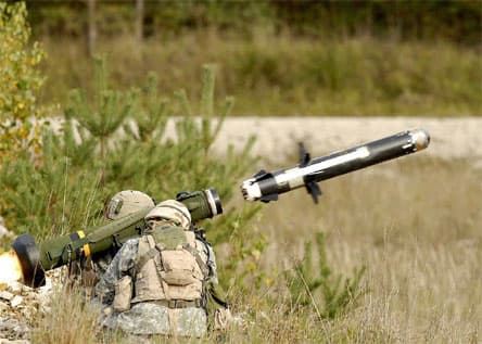 Mỹ mời Ấn Độ hợp tác phát triển tên lửa chống tăng Javelin