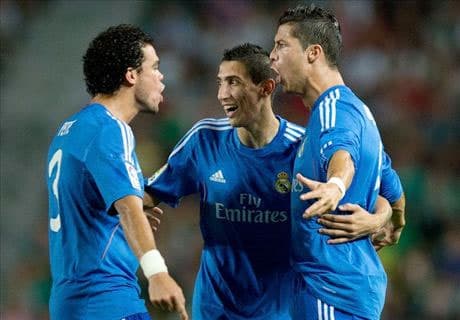 Real “may mắn” hạ Elche trong trận cầu tranh cãi