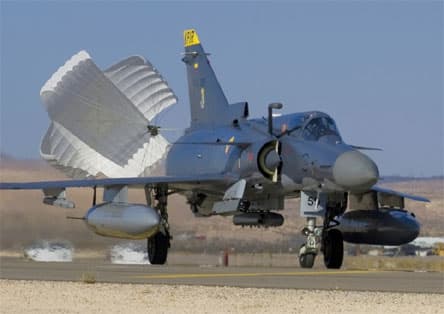 Argentina muốn có “Sư tử con” Kfir của Israel