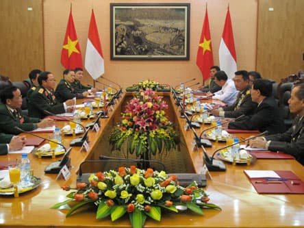 Hợp tác quốc phòng góp phần củng cố mối quan hệ Việt Nam – Indonesia