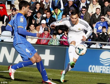 Vòng 24 La Liga: Cuộc đua “tam mã” thêm khốc liệt