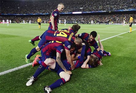 Hạ Bayern, Barca đặt một chân vào Chung kết Champions League