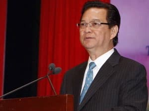 Thủ tướng Nguyễn Tấn Dũng tiếp xúc cử tri tại Đại học Quốc gia TP Hồ Chí Minh
