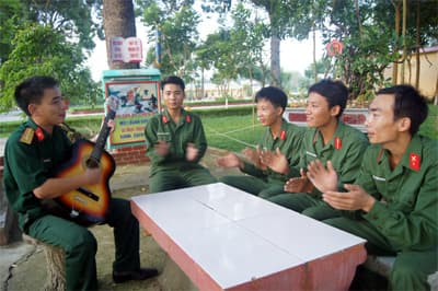 Nhân lên niềm vui, chia sẻ nỗi niềm