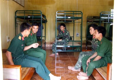 Việc khó mới cần đảng viên