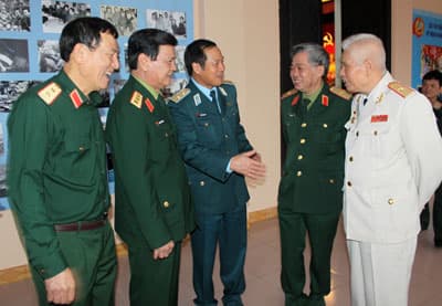 Sáng mãi bản hùng ca “Hà Nội - Điện Biên Phủ trên không”