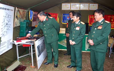 Phong trào Thi đua Quyết thắng gắn với học tập và làm theo tấm gương đạo đức Hồ Chí Minh
