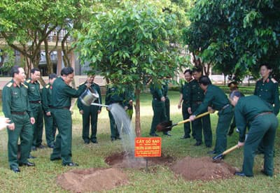 Thượng tướng Trương Quang Khánh thăm và làm việc tại Binh đoàn Tây Nguyên