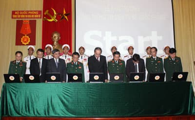 Khai trương Cổng thông tin điện tử Bộ Quốc phòng