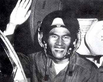 Đêm 27-12-1972: “Én bạc” hạ gục “ngáo ộp” B-52