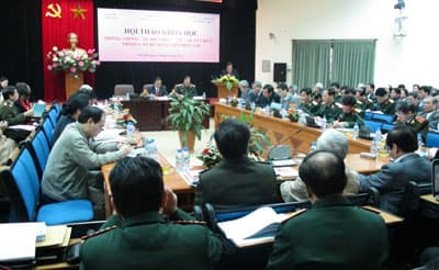 Hội thảo khoa học Phòng chống “tự diễn biến”, “tự chuyển hóa” trong cán bộ, đảng viên hiện nay