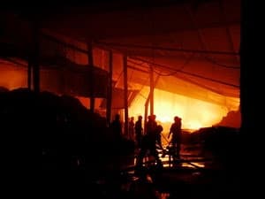 TP Hồ Chí Minh: Cháy xưởng sản xuất bông sợi xuất khẩu