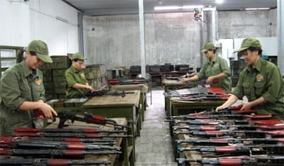 Hướng về cơ sở, hướng về người lao động nghèo