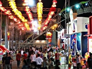 Hội chợ hàng Việt hấp dẫn khách hàng Campuchia