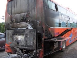 Kon Tum: Thêm 1 xe khách giường nằm bốc cháy