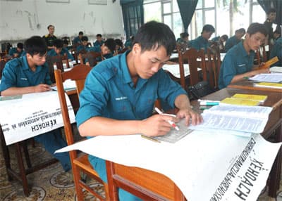 Liên thông, liên kết đào tạo cán bộ quân sự cấp xã có trình độ cao đẳng và đại học
