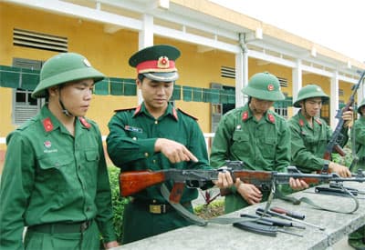 Biện pháp nâng cao chất lượng chỉ huy ở đại đội