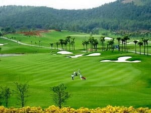 Hà Nội cấm dùng đất sân golf để xây biệt thự bán