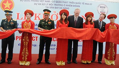 Khởi công Dự án “Xử lý môi trường ô nhiễm dioxin tại sân bay Đà Nẵng”
