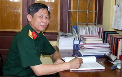 Người thầy thương binh