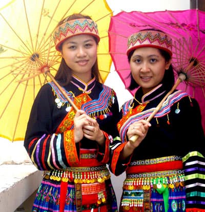 Nữ sinh đa tài