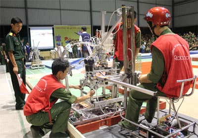 Chiến lược "nuôi" Robot