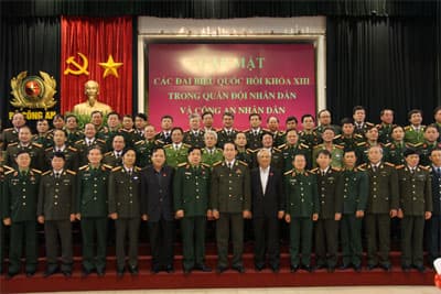 Lãnh đạo Bộ Quốc phòng, Bộ Công an gặp mặt đại biểu Quốc hội khóa XIII trong QĐND  và CAND
