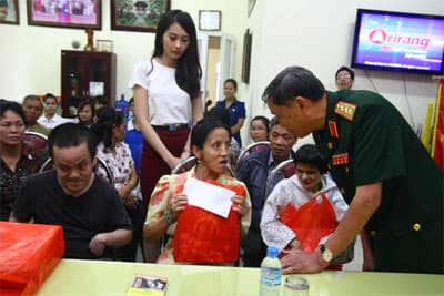 Hình thành hệ thống trung tâm chăm sóc, hỗ trợ nạn nhân da cam/đi-ô-xin