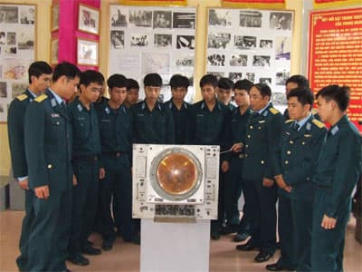 Trung đoàn “sớm 35 phút”