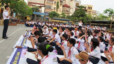 Nối biển đảo với trường học