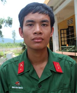 Gương sáng Đinh Văn Thuyền