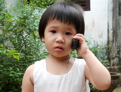 "Xung phong" trông cháu