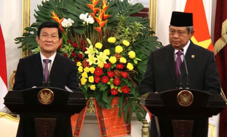Hai bông lúa trong “bó lúa” ASEAN