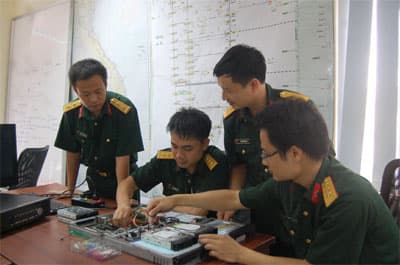 "Đi trước, đón đầu" về xây dựng con người