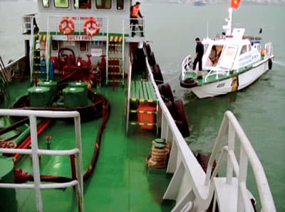 Cảnh sát biển bắt giữ tàu chở 80 nghìn lít dầu DO không rõ nguồn gốc