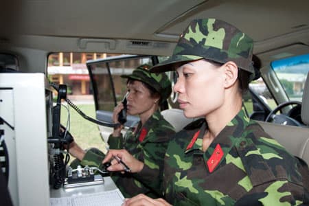 Bảo đảm "mạch máu" thông tin liên lạc thông suốt trong mùa mưa bão