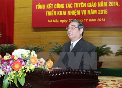 Tiếp tục đổi mới mạnh mẽ hơn nữa phương thức công tác tuyên giáo (*)
