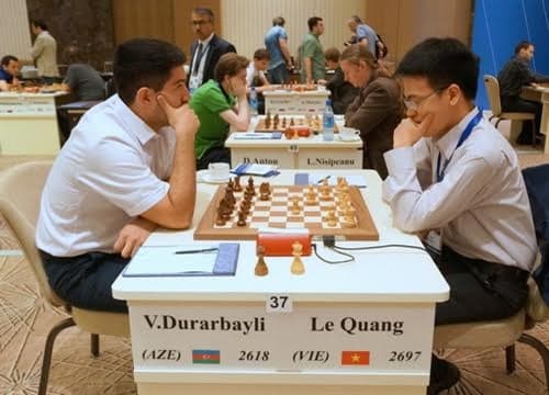 Quang Liêm giành chiến thắng thứ 5 liên tiếp tại Giải cờ vua Triệu phú