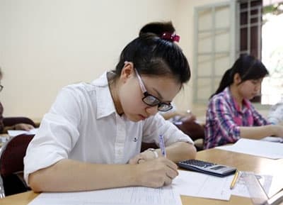 Kỳ thi THPT quốc gia 2015: Hà Nội không để học sinh phải đi xa