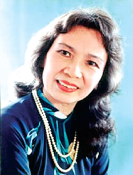 Ca sĩ "Xa khơi" cũng... mần thơ
