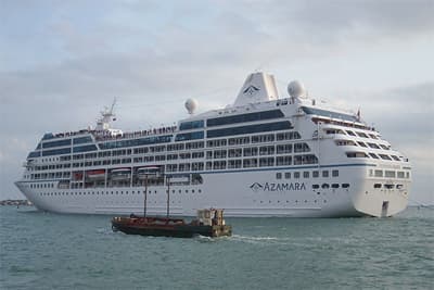 Tàu Azamara tiếp tục hành trình sau vụ hỏa hoạn