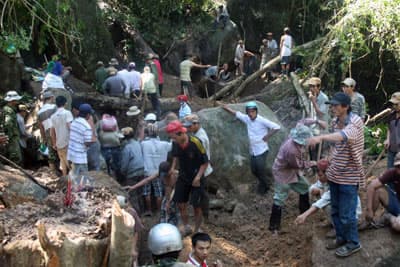 Bước đầu thu  giữ hơn 1 tỉ đồng từ việc khai thác kỳ nam