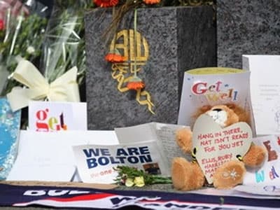 Fabrice Muamba có thể tự thở, đang dần bình phục