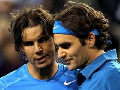 Roger Federer sắp "đá" Rafael Nadal khỏi vị trí số 2