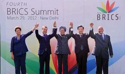 BRICS muốn giảm sự phụ thuộc vào đồng USD