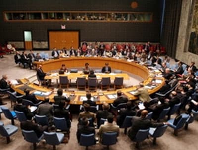HĐBA cho phép triển khai phái bộ giám sát tại Syria