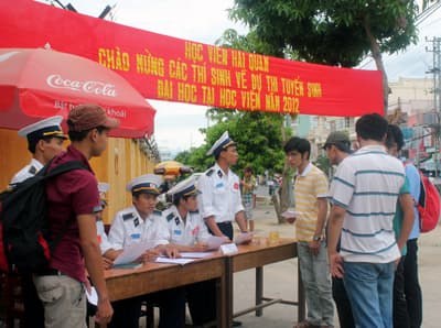 Chuẩn bị thi tuyển sinh chu đáo, đón tiếp thí sinh tận tình