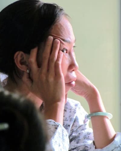 Bắt nữ sinh viên lừa đảo 25 triệu đồng