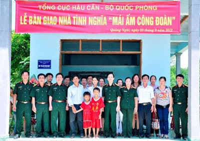 Khi Công đoàn đồng hành cùng công nhân lao động nghèo